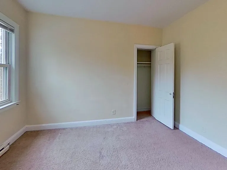 Unit Photo