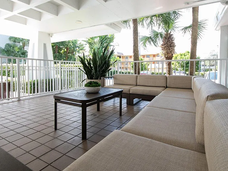 Legacy at South Miami — Photo 8