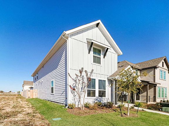 2nd image of 530 Ansley Ct