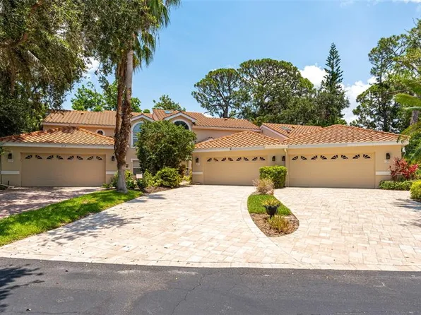 235 Woods Point Rd, Osprey, FL 34229