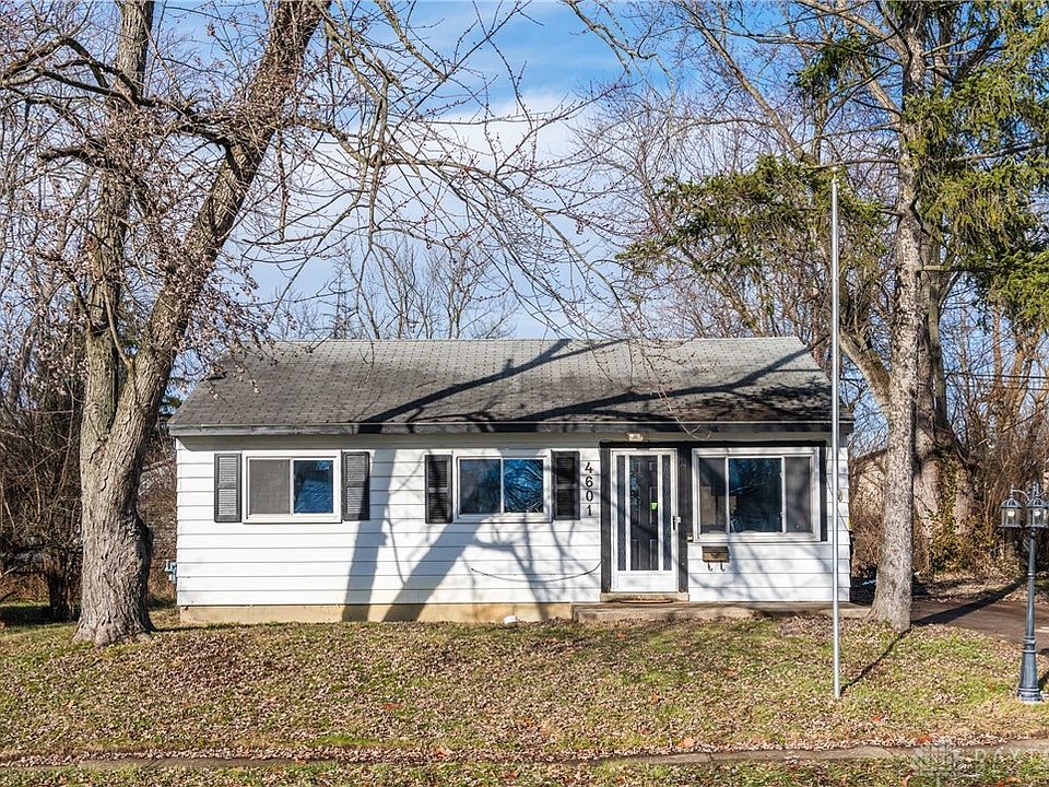 1st image of 4601 Curundu Ave