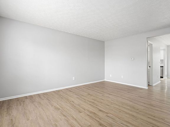 4th image of 81-195 Blakeford Dr #134WH