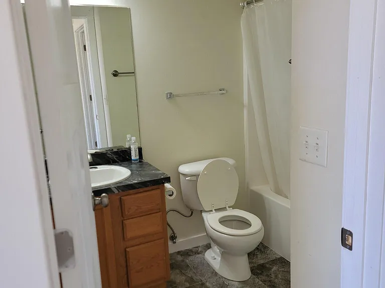 505 S 20th St #4 — Photo 5