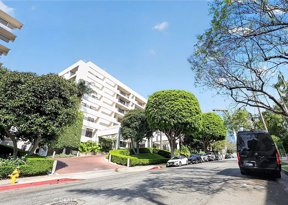 1st image of 1131 Alta Loma Rd APT 308