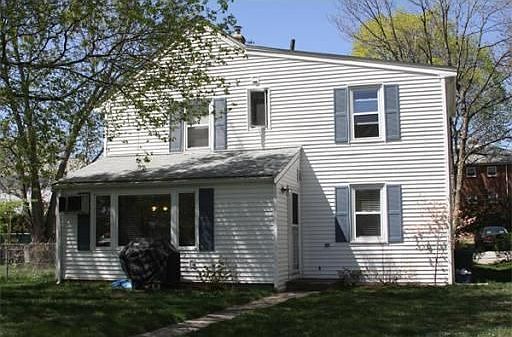 1st image of 16 Brattle Pl