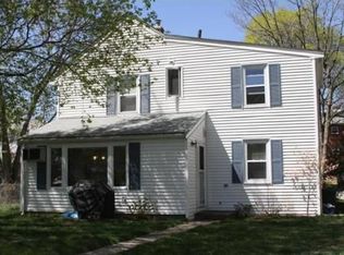 16 Brattle Pl, Arlington, MA 02474