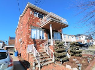 16242 96th St, Jamaica, NY 11414
