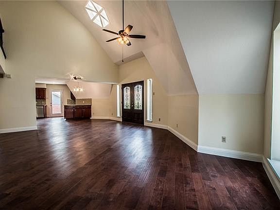 5th image of 5026 Groom Ln