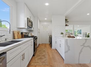 22718 Cantlay St, West Hills, CA 91307