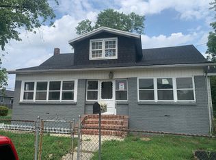 937 Price St, Trainer, PA 19061