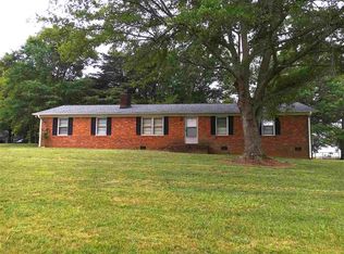 143 Holston Valley Cir, Inman, SC 29349