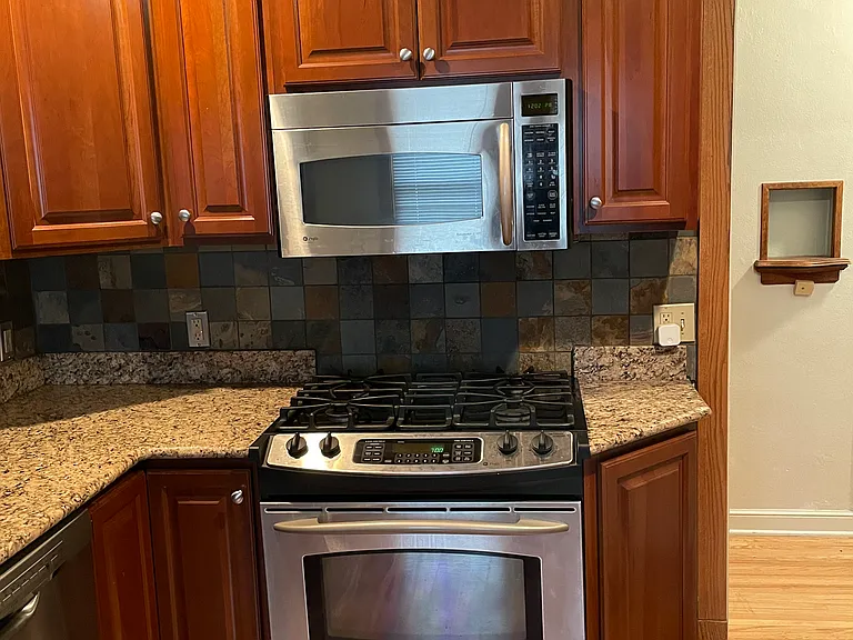 High end oven & microwave combo