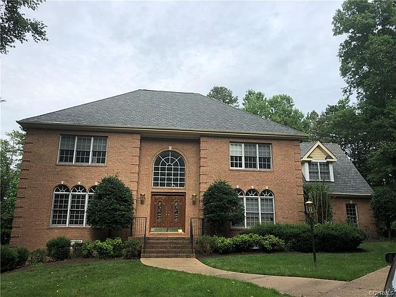 3rd image of 11307 Laurel Cove Ln