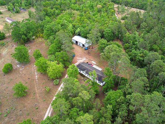 5th image of 676 Mount Calvary Rd