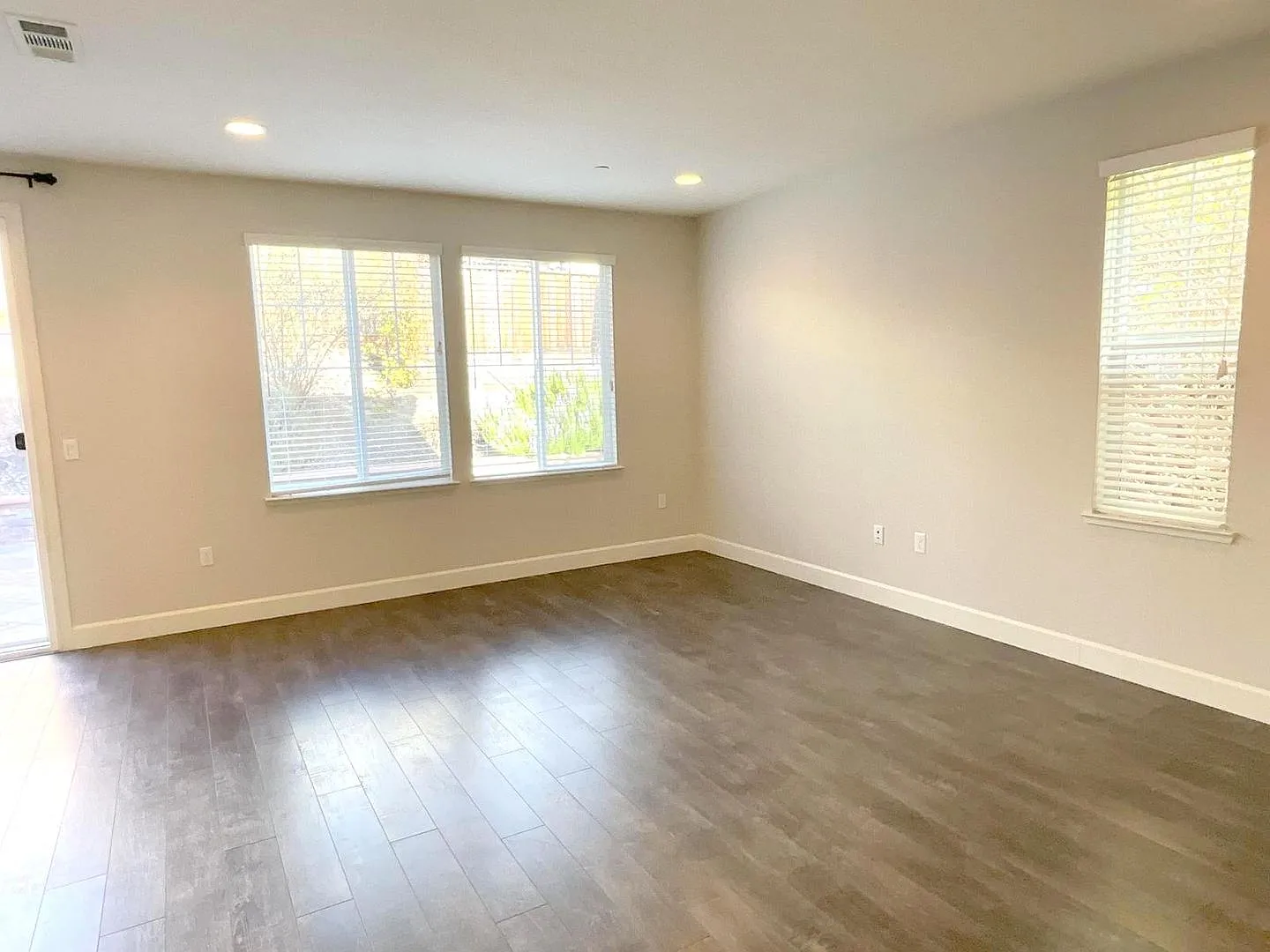 Beautiful Contemporary Home In Sought After Dublin Ranch! — Photo 4
