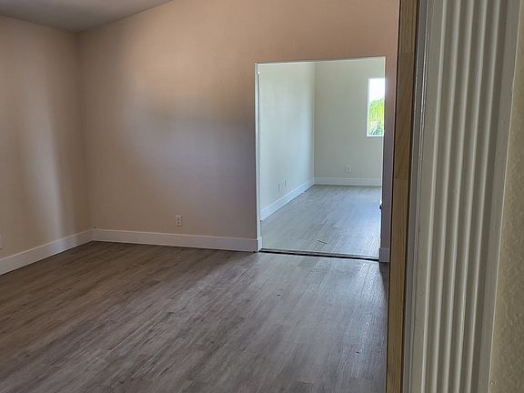 4th image of 461 Camino Los Gallos