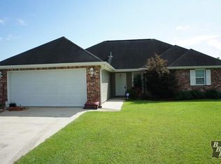 394 Baptiste Cir, Houma, LA 70363