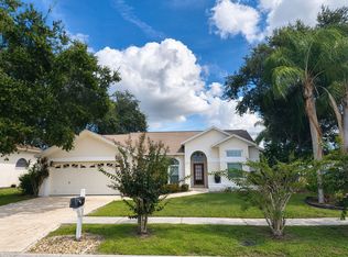 8701 Middle Cross Pl, Tampa, FL 33635