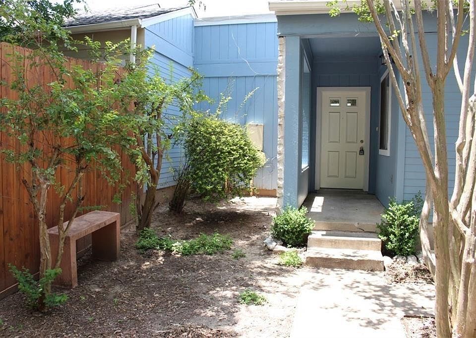 1st image of 235 Mooring Cir APT B
