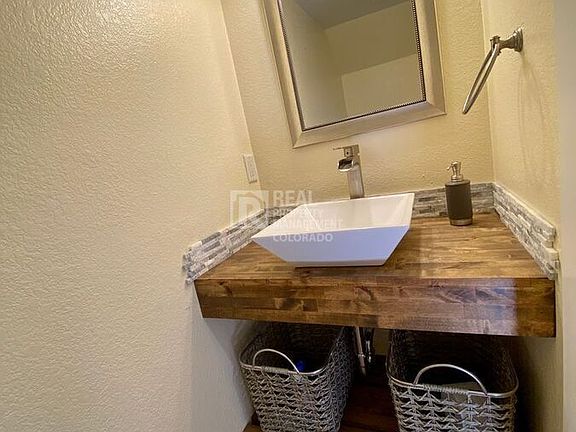 5th image of 2021 Dove Creek Ct
