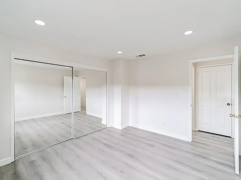 10308 Alpine Dr #A — Photo 12
