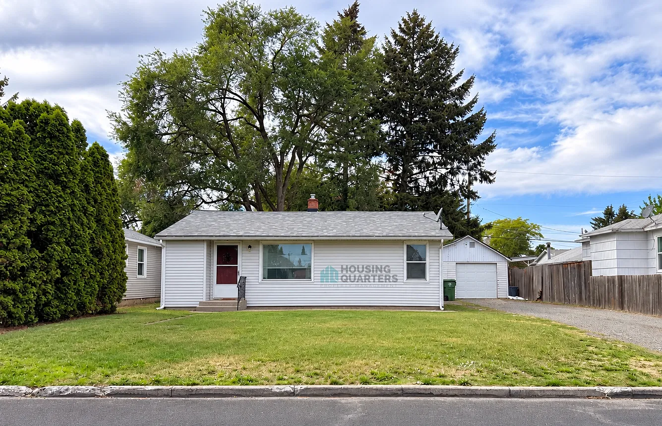 2 bed, 840 sqft, $1,425 — Photo 1