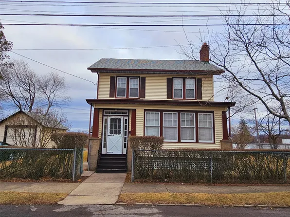 2 Chestnut Street, Newburgh, NY 12550