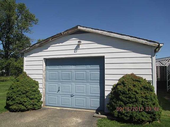3rd image of 2408 Main St