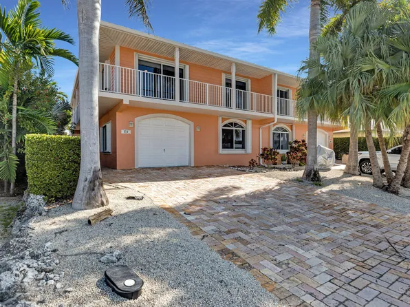 570 9th St, Key Colony Beach, FL 33051