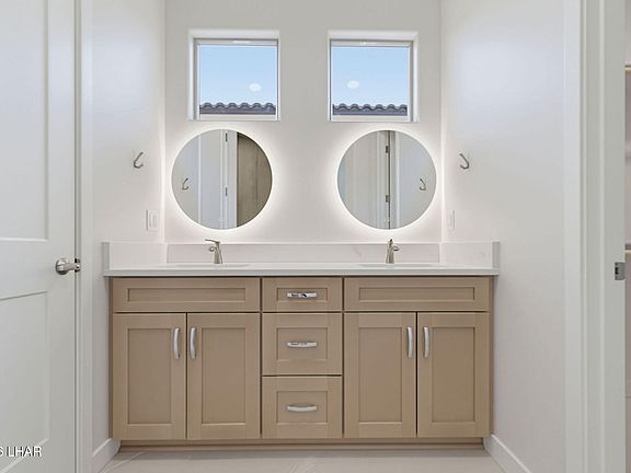 5th image of 3080 Arapaho Dr #123