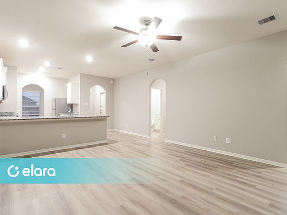 3rd image of 25374 Cypress Bend Dr