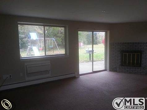 Livingroom.jpg
