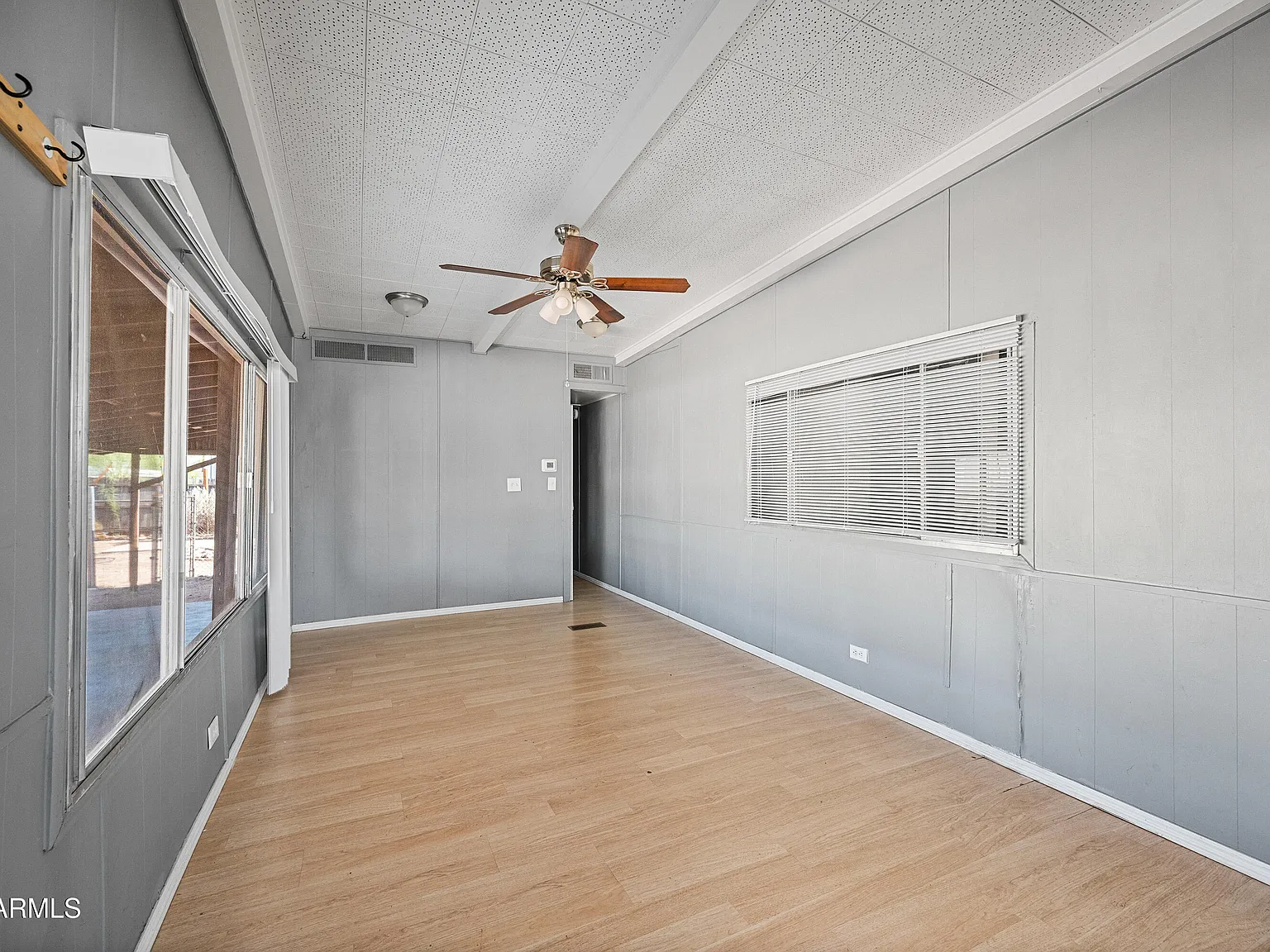 2 bed, 1.0 bath, 481 sqft, $1,050 — Photo 4