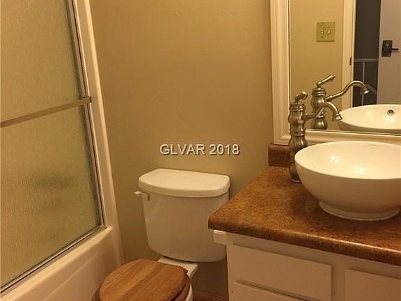 3rd image of 1384 Santa Anita Dr APT B