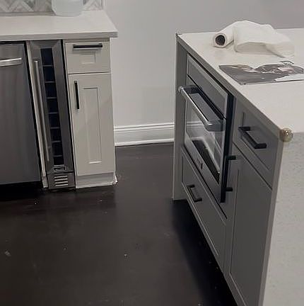 3rd image of 289 Hemlock St