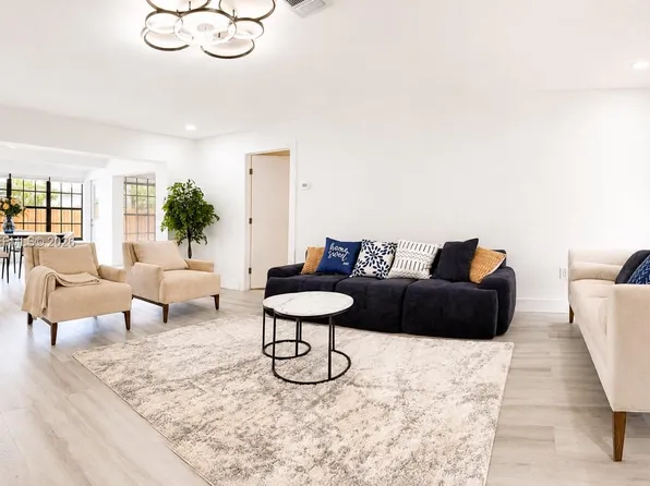 10171 NW 24th St, Fort Lauderdale, FL 33322