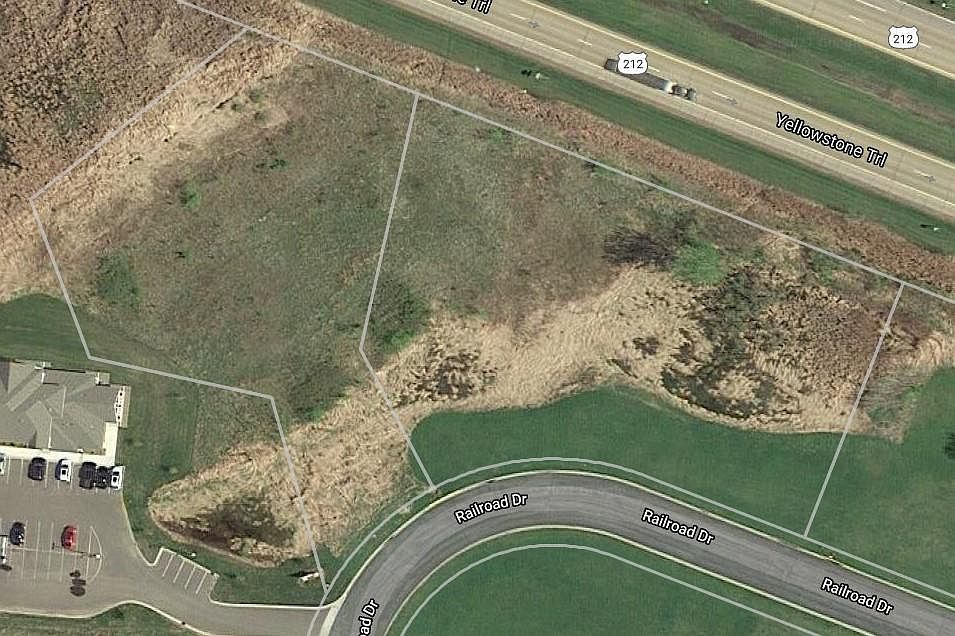 1st image of 610 Railroad Dr #620