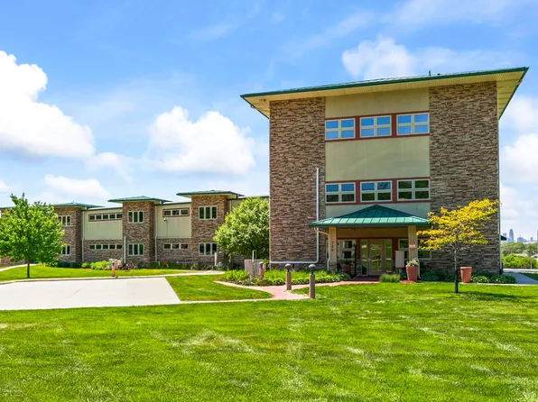 750 Parkwild Dr Suite 103, Council Bluffs, IA 51503