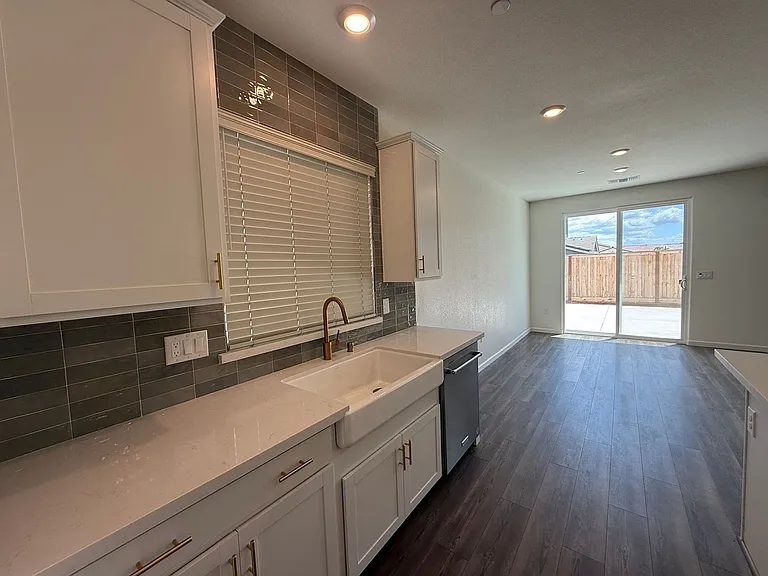 632 Rock Crest Ave — Photo 26