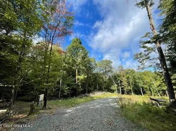 223 Foster Road, Cropseyville, NY 12052