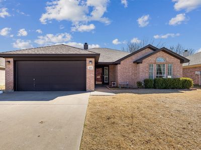 213 Preston Dr, Cleburne, TX, 76033