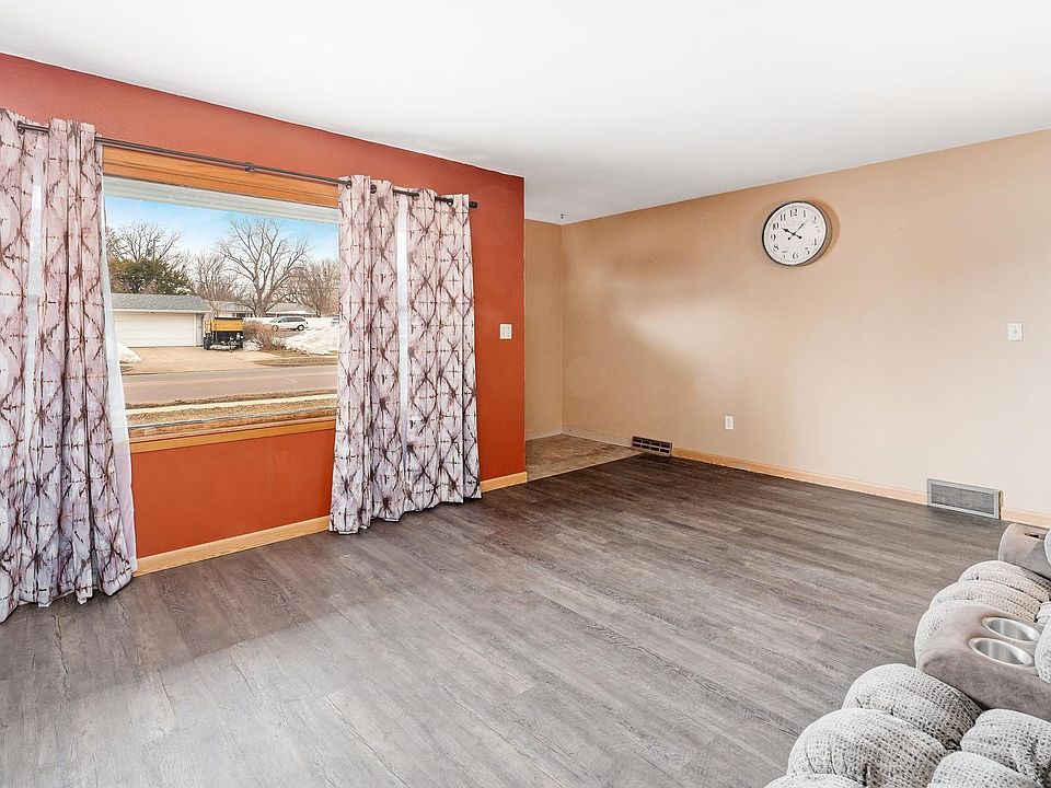 2700 S Western Ave, Sioux Falls, SD 57105 Zillow