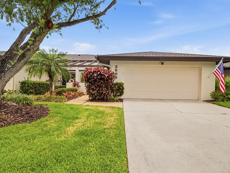 3689 Gleneagle Dr #14B — Photo 24