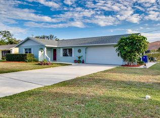 445 19th Ln, Vero Beach, FL 32960