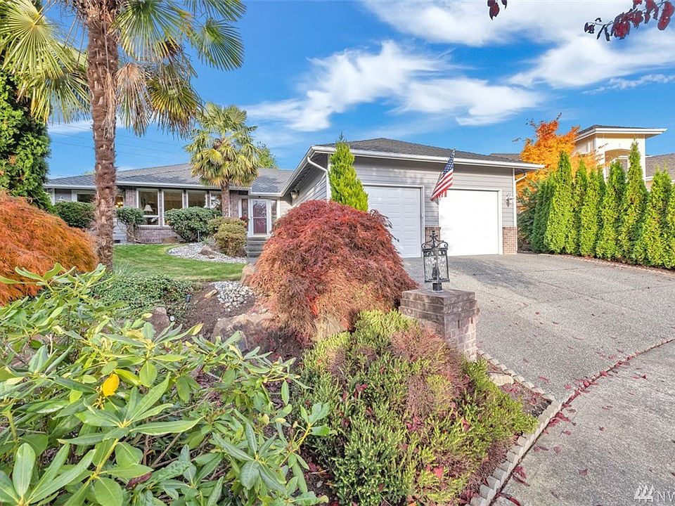 1st image of 1409 181st Pl SW