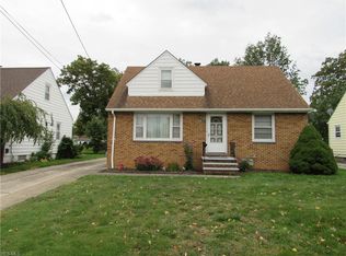 37412 Sharpe Ave, Willoughby, OH 44094