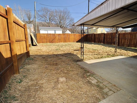 5th image of 1329 Coles Blvd