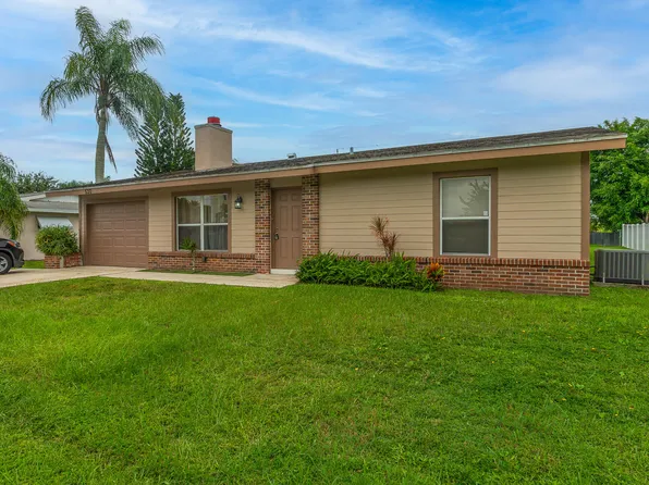 530 SW Prima Vista Boulevard, Port St Lucie, FL 34983