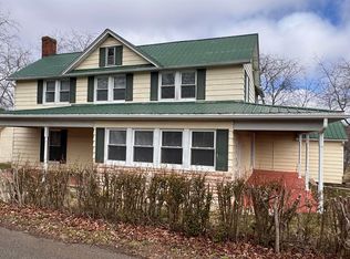 218 Frye Ave, Rural Retreat, VA 24368