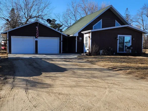 210 Stoner Ave SW, Hill City, MN 55748